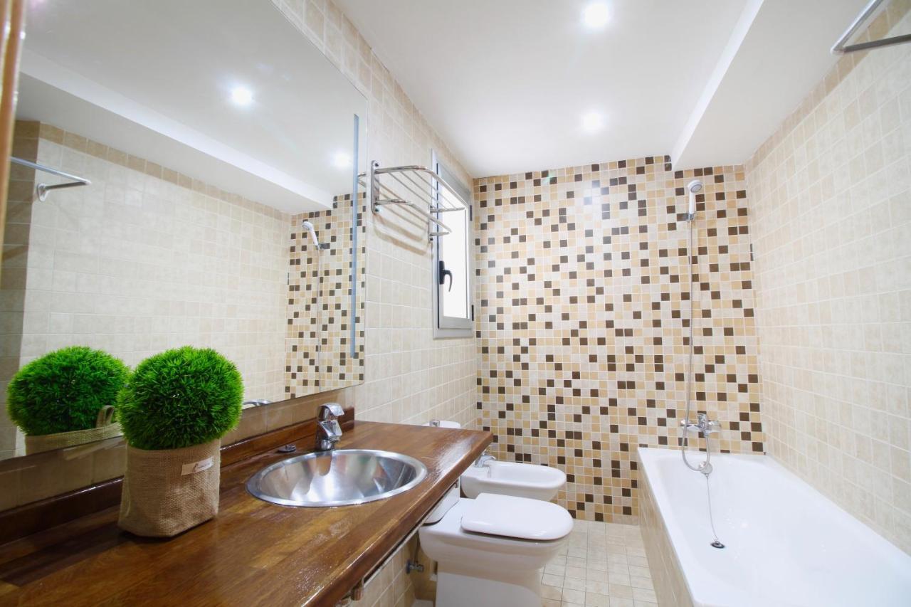 Atico Junto A La Catedral Apartment Tarragona Luaran gambar